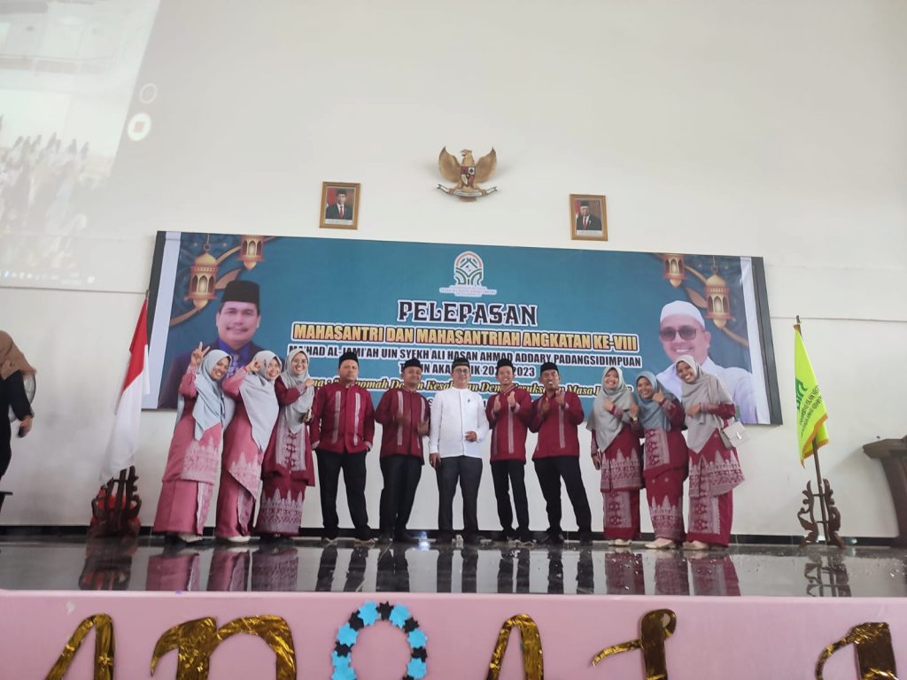 PELEPASAN MAHASANTRI/AH ANGKATAN KE-VIII TAHUN 2023