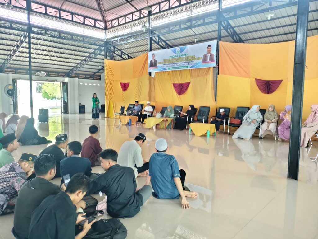 Meningkatkan Tupoksi Musyrif/ah Melalui Kegiatan Workshop Peningkatan Kinerja Musyrif/ah Ma’had Al-Jami’ah Tahun 2024