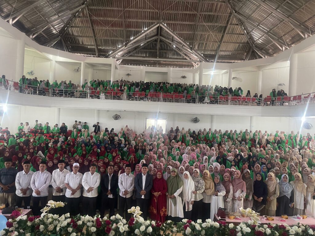 Penamatan/Pelepasan Masantri/ah Angkatan Ke-X Ma’had Al-Jami’ah UIN Syekh Ali Hasan Ahmad Addary Padangsidimpuan T.A 2024/2025