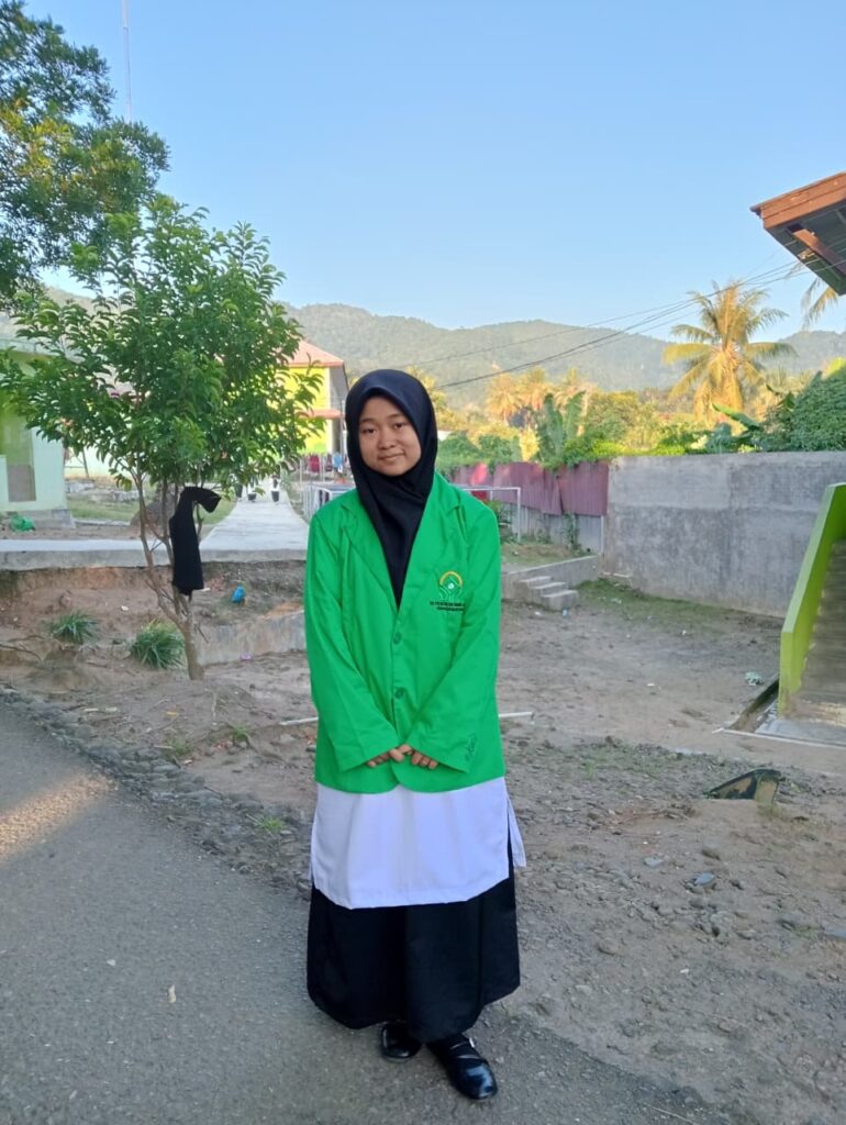 Kepada Siapa Kita Membaca?