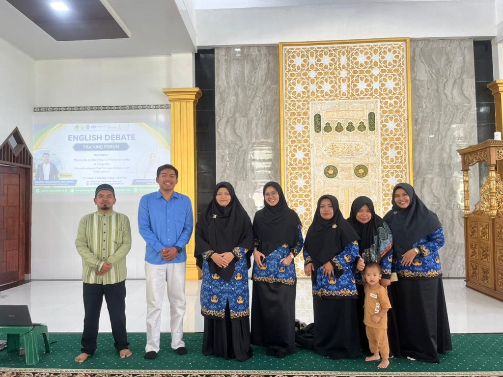 Ma’had Kembali Sukses Menggelar Pelatihan Debat Bahasa Inggris Mahasantri/ah